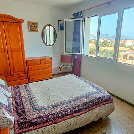 Summer Breeze Apartment Empuriabrava Exterior foto